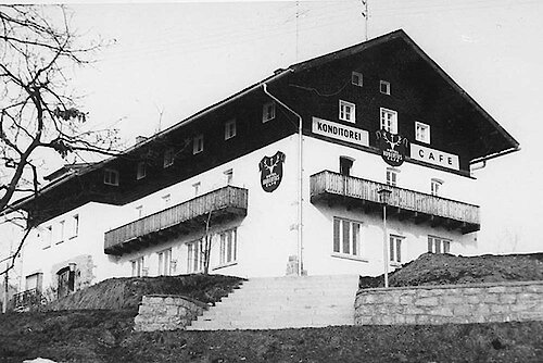Alte Hausansicht Familienhotel in Bodenmais seit 1957